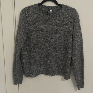 H&M Divided Sweater Sz M